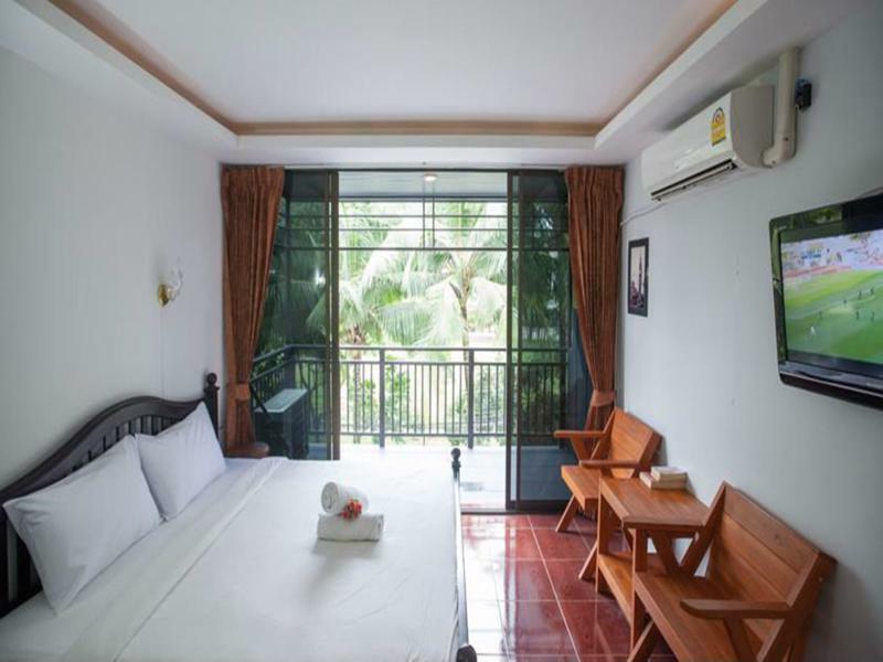 Twin Place At Pantai Kamala Bagian luar foto